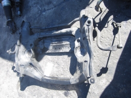 Mercedes Benz - Crossmember  - 221